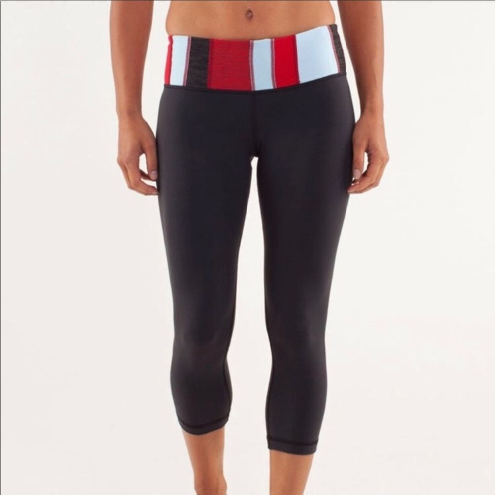 Lululemon 🍋 Wunder Under crops